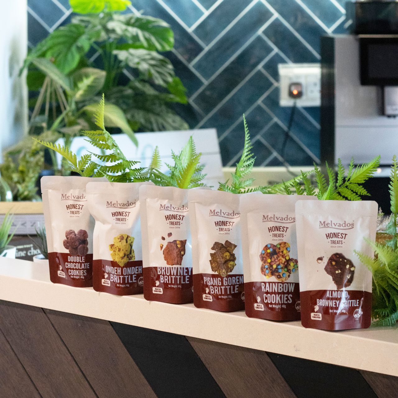 Sampler Snack Box Mini Snack Sampler Box | Delicious Treats Singapore
