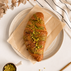 (NEW!) Pistachio Croissant - 3pcs